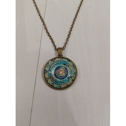 Collier Chainette Et Pendentif Mandala