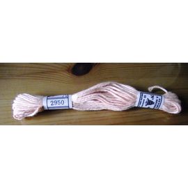 Retors À Broder N°4 10 Mètres N°2950 Rose Pour Canevas Tapisserie Ou Autres(Possibilité De Vente En Lot Me Demander).Je Me Tiens À Votre Disposition Pour Tous Renseignements Supplémentaires.N'hésitez