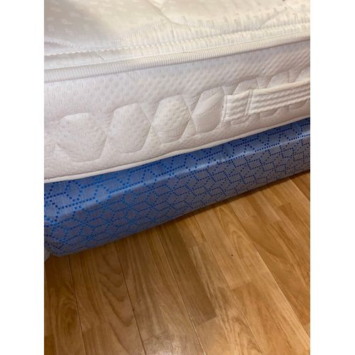 2Matelas comme neuf 