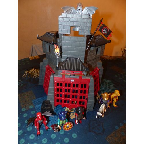 Playmobils Gros Lot ; Chateau Samourai + Persos Etc