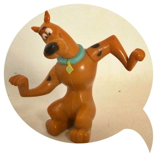 Figurine Série Scooby Doo : Scoubidou Le Chien - 8cm