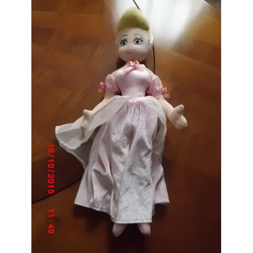 Poupee Cendrillon Rose Disney