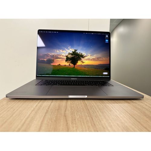Apple MacBook Pro Touch Bar 16" Intel Core i9 - 2.4 Ghz - Ram 64 Go - SSD 8 To