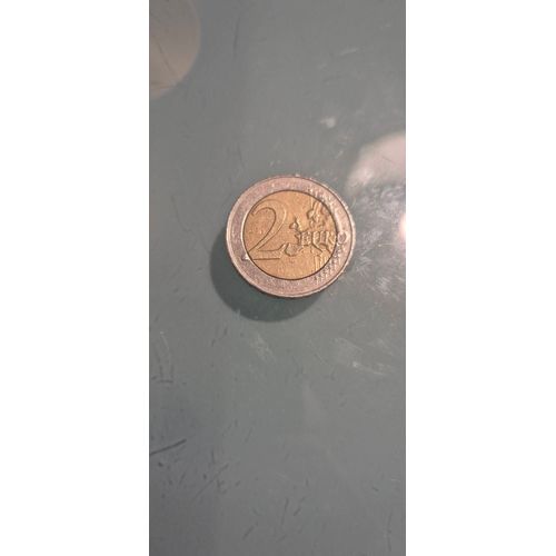 Vente Pièce De 2euro Rare Pour Les Collectionneurs . En Très Bonne État