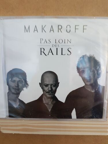 Makaroff  Pas Loin Des Rails