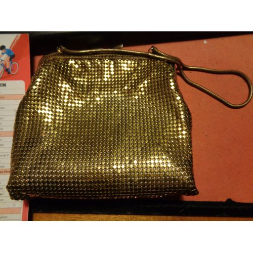 jolie aumonière / sac de bal en métal doré intérieur tissu satiné, 200g, 15 x 14 cms