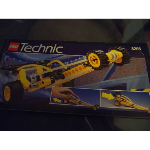 Guide de construction LEGO Technic 8205 dragster à réaction