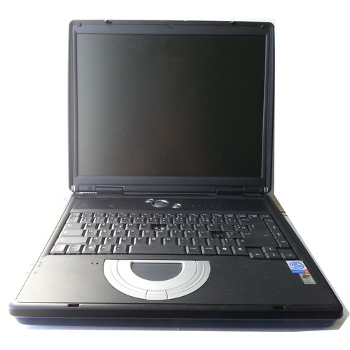 Unika Green 733 - 15" Pentium 4 - 2,2 Ghz - Ram 256 Mo - DD 30 Go