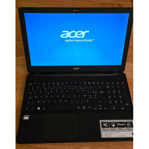 Acer Aspire E15 E5-521-20WB - 15" AMD E2 - Ram 16 Go - SSD 1 To