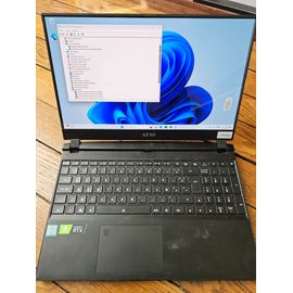 Gigabyte Aero 15 OLED XA-7FR5130SP - 15.6" Intel Core i7-9750H - 2.6 Ghz - Ram 16 Go - SSD 512 Go