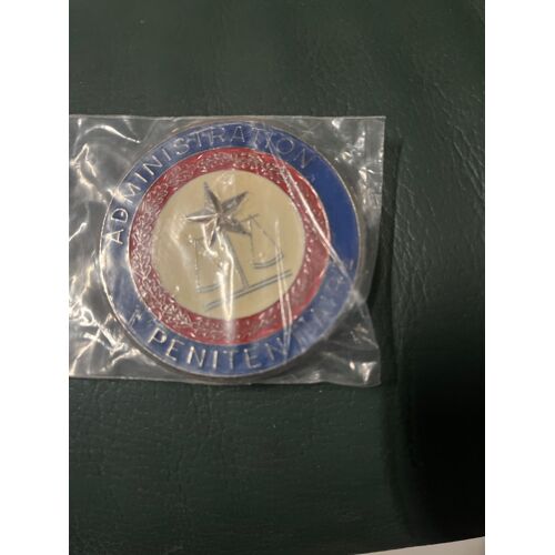 Insigne Metal Administration Pénitentiaire - Arcapea Paris - 6 Cm