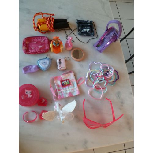 Lot De 17 Jouets Fillette (Sacs,Boites Petshop,Corde À Sauter,Licorne,Masque Barbie,Mini Boite Petit Poney......)