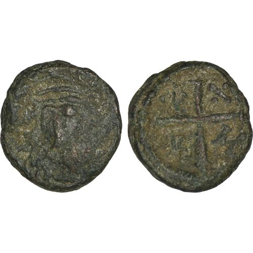 Byzance - Petite Monnaie À Identifier - Croix - 2.29 G. - 24-418