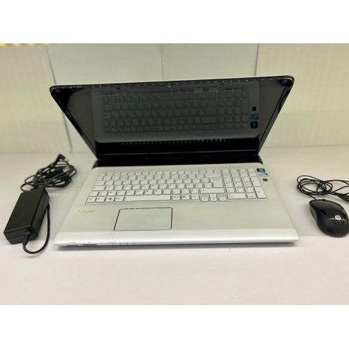 Sony VAIO SVE171B11M 17.3" Intel Pentium - Ram 2 Go - DD 100 Go