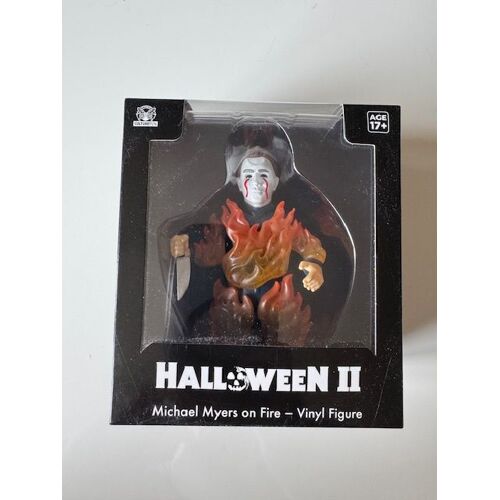 Halloween 2 : Figurine Michael Myers "En Feu" (Vinyle) / Culturefly