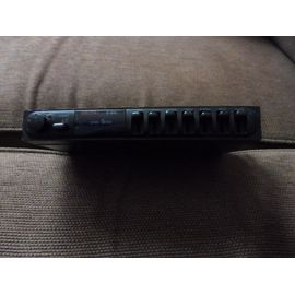 AMPLI EGALISEUR AUTO RADIO