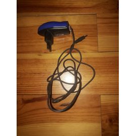 Chargeur de voyage . Tension de sortie DC 5V-11V