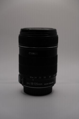 Objectif Canon 18-135 mm f/3,5-5,6