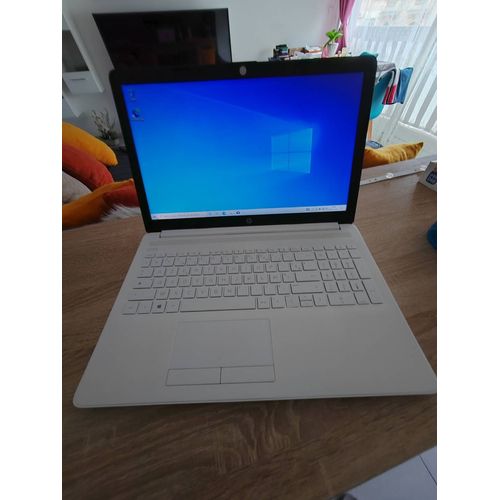HP Notebook 15-db0080nf - 15.6" AMD E2 9000e - 1.5 Ghz - Ram 4 Go - SSD 512 Go