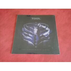 Tool (Maynard James Keenan, A Perfect Circle, Puscifer, Ashes Divide) - Under Town (Live Lollapalooza 1993, Usa - 20 Juillet 1993 + Bonus Live Oslo, Norvège 1993)