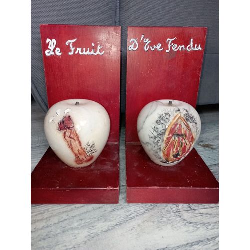 serre livre marbre érotique pomme - sexe homme femme