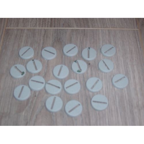 Base Pour Figurines Du Jeu Blood Bowl De Descartes / Games Workshop