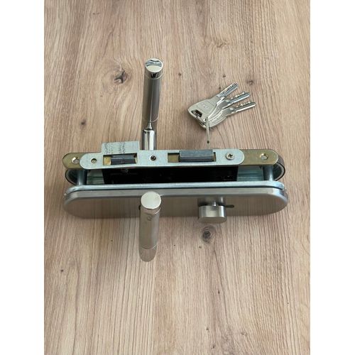 Poignée de porte avec serrure et 4 clé 