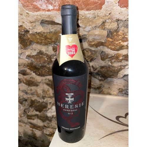Vin Languedoc - Corbieres - 2019 - Gerard Bertrand-Heresie - Hachette 2023