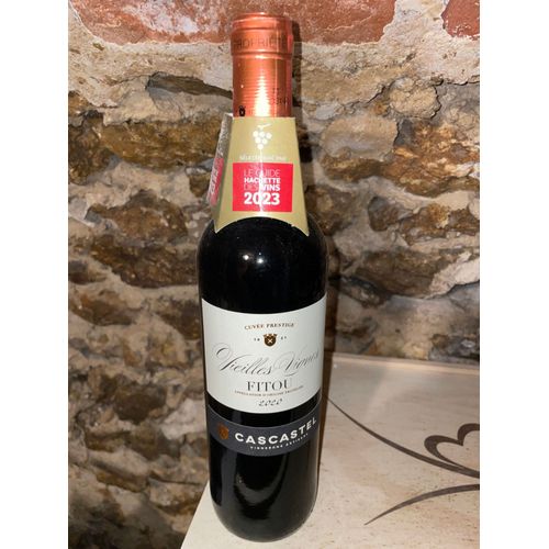 Vin Languedoc - Fitou Cuvee Vieilles Vignes - 2020 - Cascastel - Hachette 2023