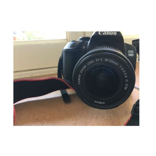Canon EOS 700D 18 Mpix + Objectif EF-S 18-55 is stm kit