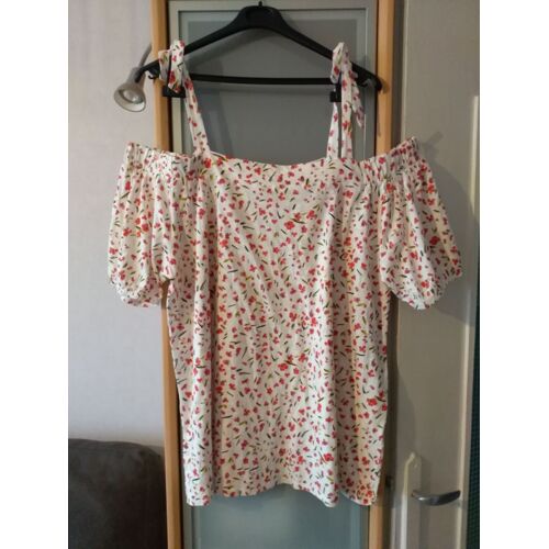 Tunique Taille 50-52 Fond Blanc Motif Rouge