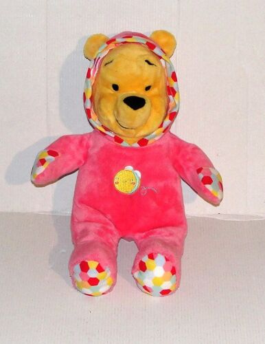Peluche Winnie L'ourson En Grenouillère Ou Pyjama Rose Brodé D Une Abeille Disney Doudou Nicotoy 30cm