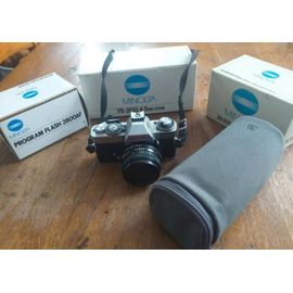 Appareil photo Minolta XD5 et ses accessoires