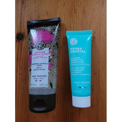 Lot De 2 Crèmes Yves Rocher : Gommage Huile 75ml Argan Et Pétales De Roses + Gel Hydra Végétal 30ml 