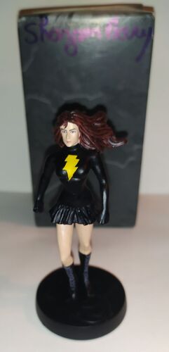 Figurine Dc Comics Shazam Mary - Eaglemoss