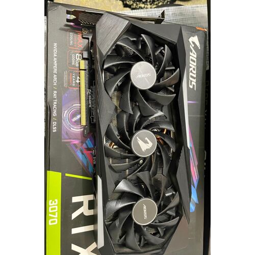 3070 Aorus Master Carte graphics 