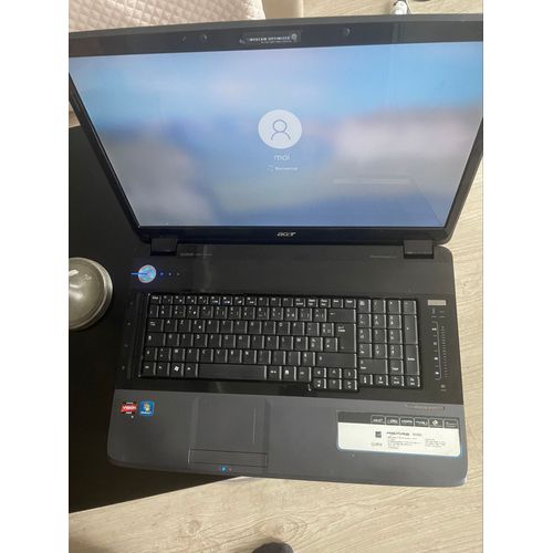 Acer Aspire 8530G - 18.4" AMD Athlon II - Ram 4 Go - DD 320 Go