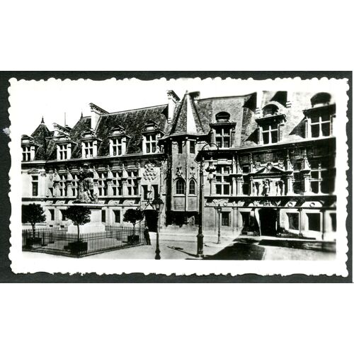 Photo De 1948 N°87, Grenoble, Le Palais De Justice, Ancien Palais De La Cour Des Comptes Du Parlement Du Dauphiné, Façade Renaissance