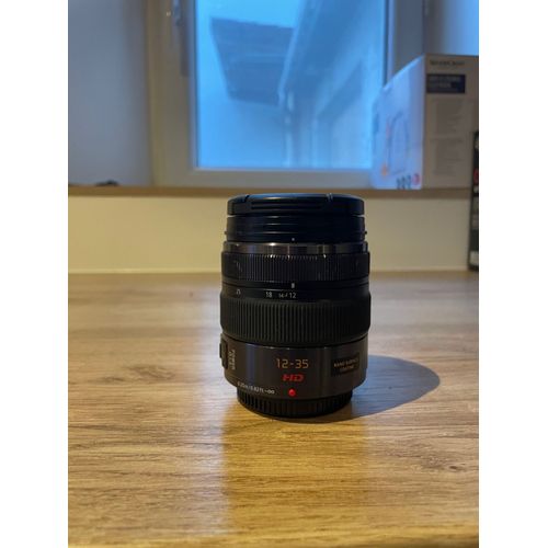 Objectif zoom Panasonic lumix 12-35mm