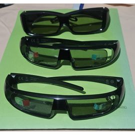 2 x Lunettes 3D actives pour TV - TOSHIBA FPT-AG02G + 1 THOSHIBA FPT-AG01