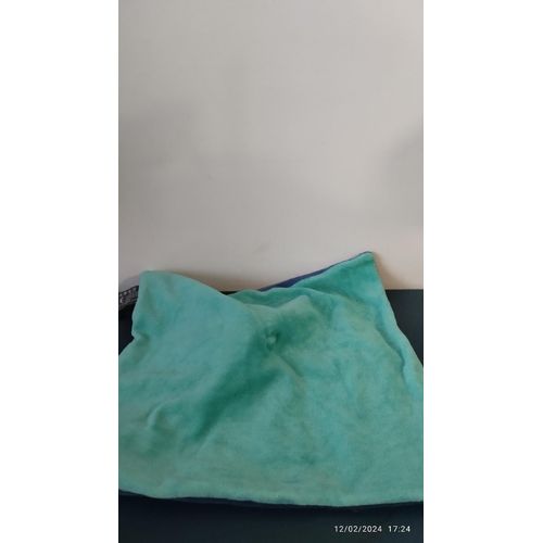 Doudou Plat Chat Carré Abracadachat Bleu Vert Etoiles Orchestra