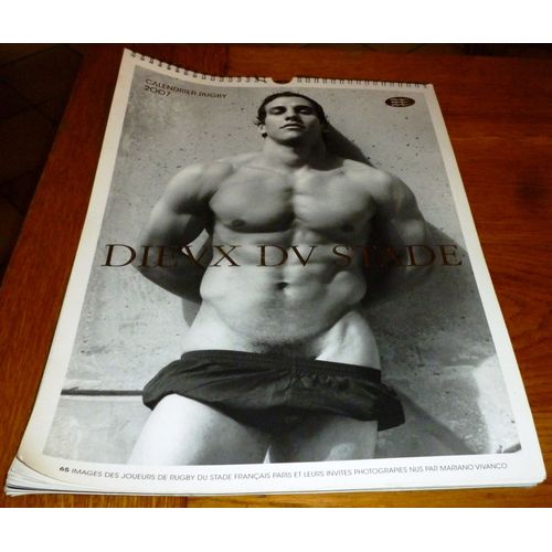 Calendrier Rugby 2007 Les Dieux Du Stade, 43x21cm - 65 Images Des Joueurs Du Stade Français Paris Et Leurs Invités, Photos De M.V.Ivanco