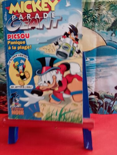 Mickey Parade Géant, N° 323, 2011, Panique À La Plage