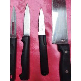 Lot De 4 Couteaux Manche Plastique Noir
