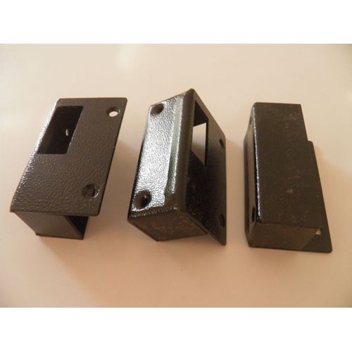 Gâche de Serrure en applique, 85x35 épaisseur 33à52mm, pour pêne dormant D. ou Gauche