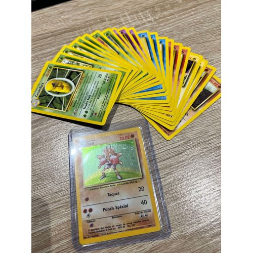 Lot De 22 Cartes Pokémon Du Set De Base En Excellent État Dont Une Holographique 