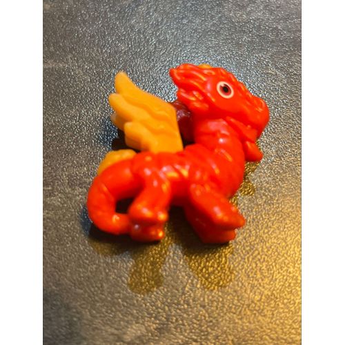Kinder Figurine Dragon 