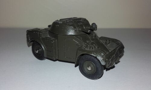Dinky Toys Meccano - Panhard Aml 1/52