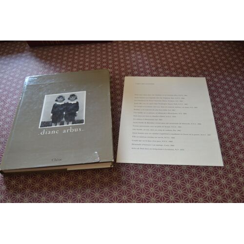 .Diane Arbus. Edition Reliée Rigide 1ère Édition Chêne 1973