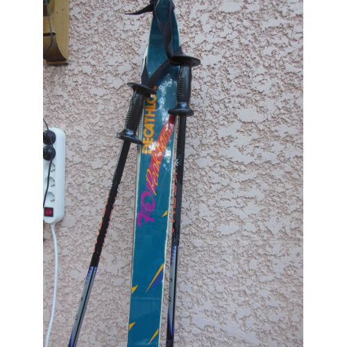 Skis Decathlon + Batons Longueur 1m72